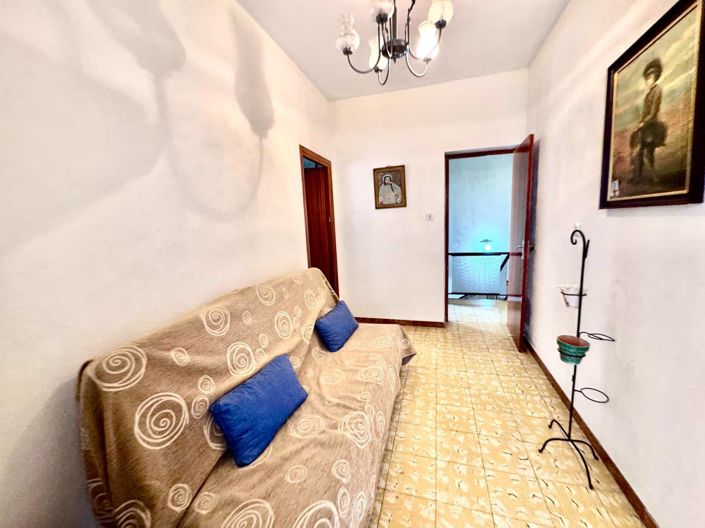 Image No.46-4 Bed House for sale
