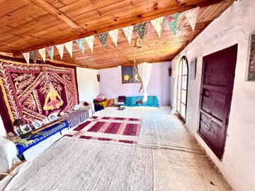 house-for-sale-in-cojayar-alpujarra-with-terr