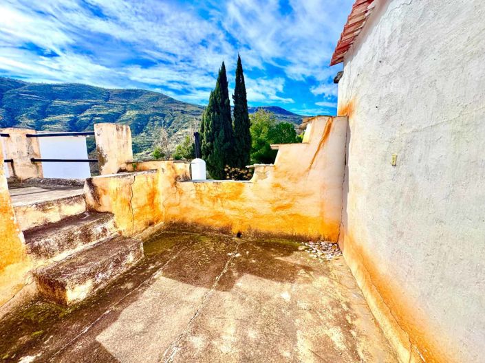 Image No.28-3 Bed House for sale