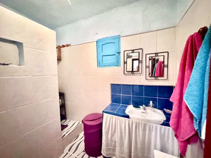 Image No.30-3 Bed House for sale