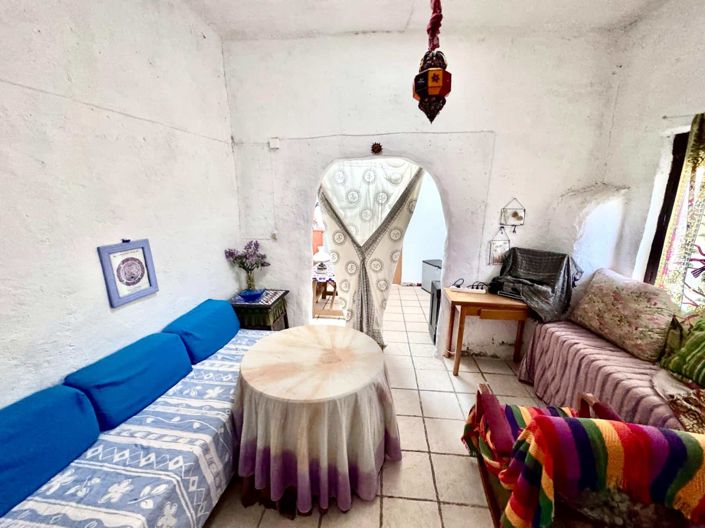 Image No.36-3 Bed House for sale