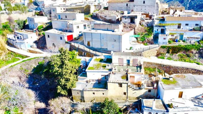 Image No.56-3 Bed House for sale