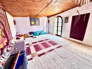 house-for-sale-in-cojayar-alpujarra-with-terr