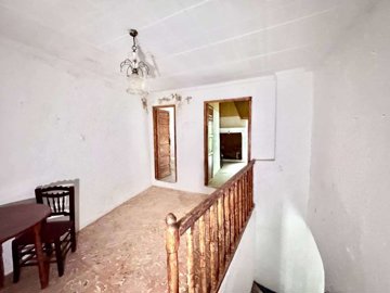 6-bedroom-village-house-with-land-in-ugijar-2