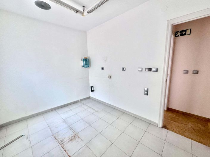 Image No.40-3 Bed Apartment for sale