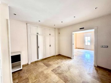 apartment-in-berja-centre-e28093-plaza-consti