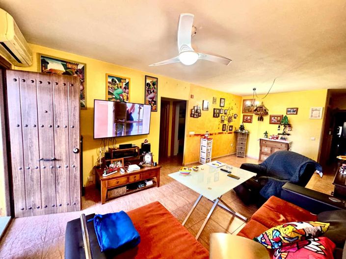 Image No.21-3 Bed Apartment for sale