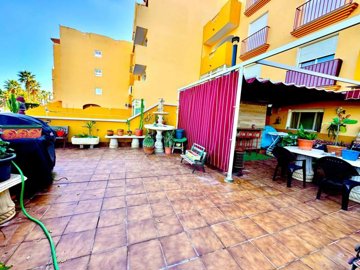 almerimar-ground-floor-apartment-with-large-t
