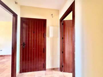 apartment-mecina-bombaron-terrace-garage-3