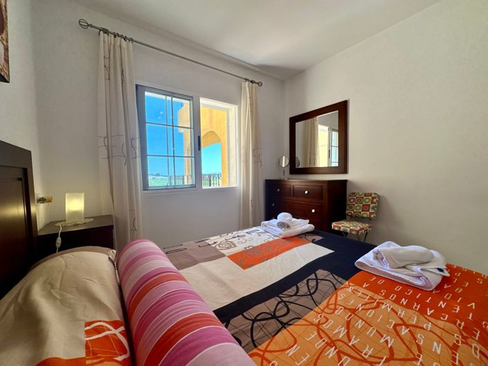 Image No.19-2 Bed Property for sale
