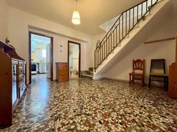 village-house-for-sale-in-canjayar-with-garag
