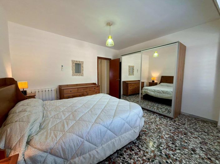 Image No.13-3 Bed Villa for sale