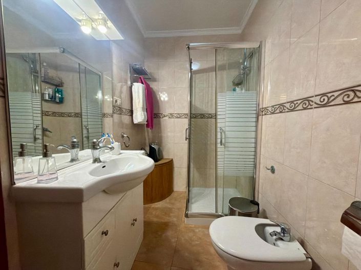 Image No.30-3 Bed Villa for sale