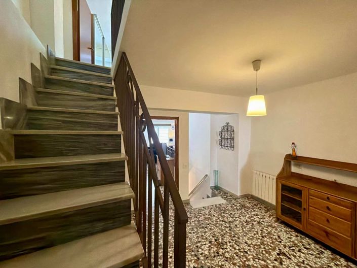 Image No.38-3 Bed Villa for sale