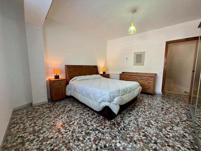 Image No.39-3 Bed Villa for sale