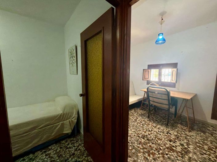 Image No.42-3 Bed Villa for sale