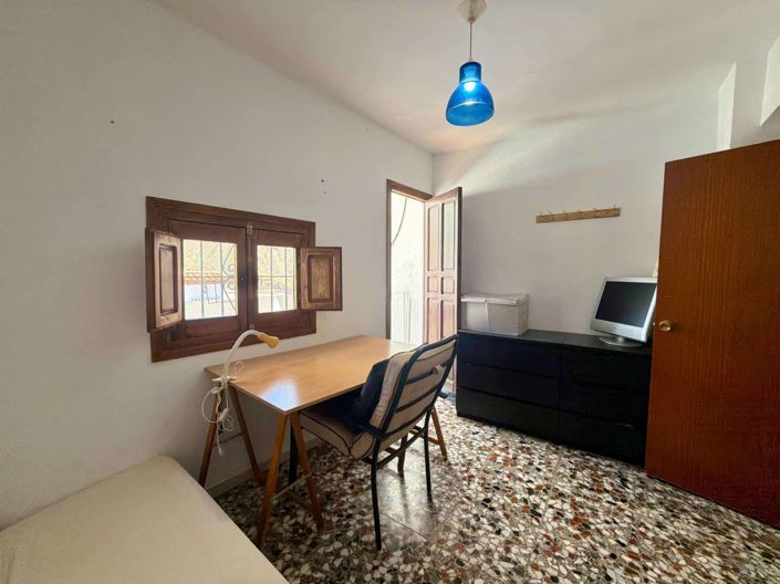 Image No.52-3 Bed Villa for sale