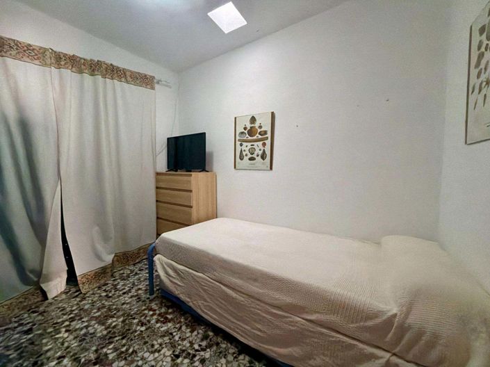 Image No.57-3 Bed Villa for sale