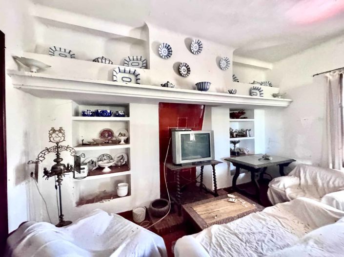 Image No.49-12 Bed Property for sale