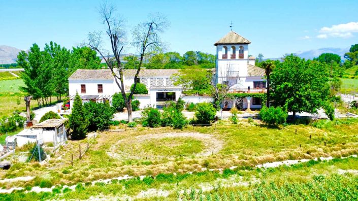 Image No.6-12 Bed Property for sale