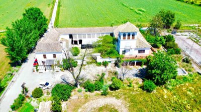 historic-luxury-cortijo-estate-near-granada-5