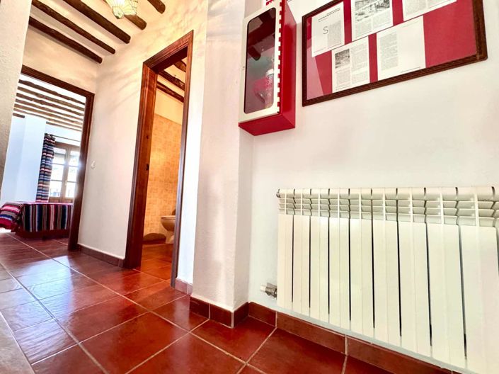 Image No.29-10 Bed Property for sale