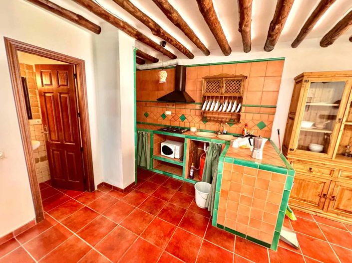 Image No.49-10 Bed Property for sale