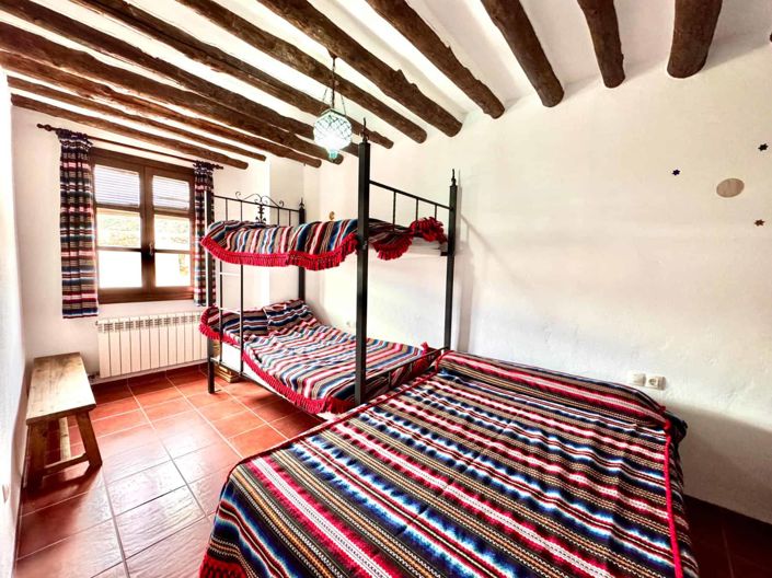 Image No.59-10 Bed Property for sale