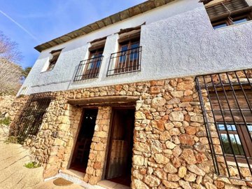 rural-tourism-property-for-sale-in-juviles-gr