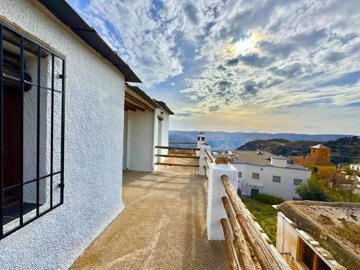 rural-tourism-property-for-sale-in-juviles-gr