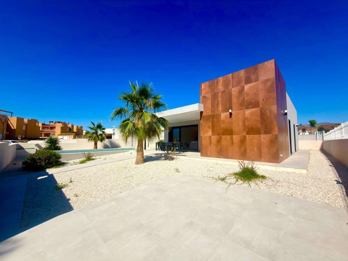 Image No.27-2 Bed Villa for sale