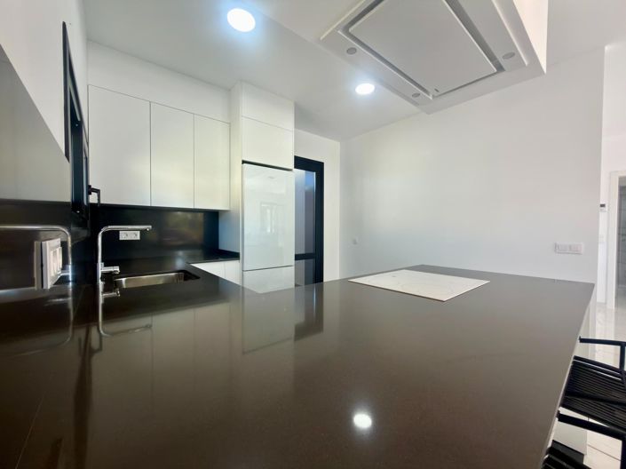 Image No.39-2 Bed Villa for sale