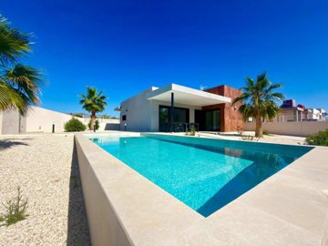 modern-villa-with-pool-for-sale-in-los-gallar