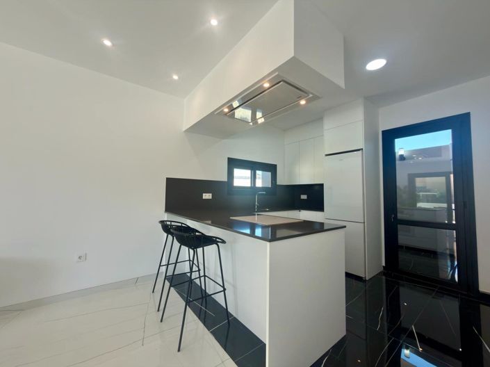 Image No.41-2 Bed Villa for sale