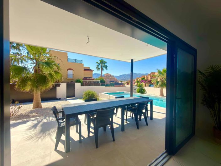 Image No.51-2 Bed Villa for sale