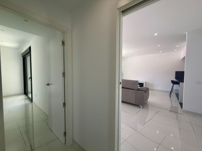 Image No.60-2 Bed Villa for sale