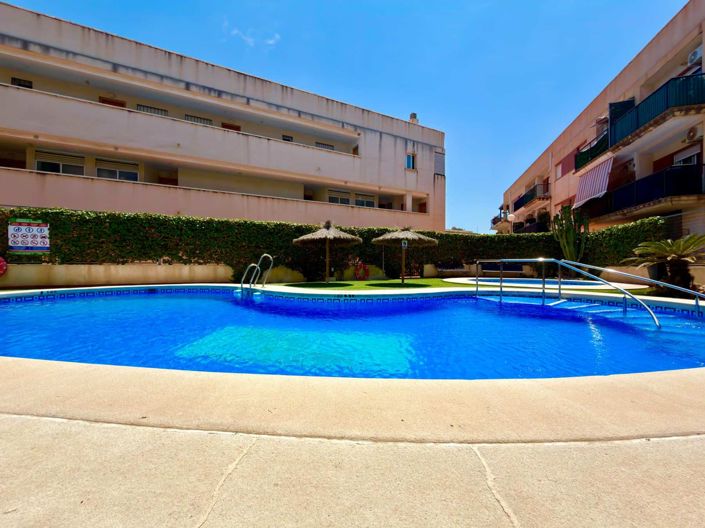 Image No.22-3 Bed Apartment for sale