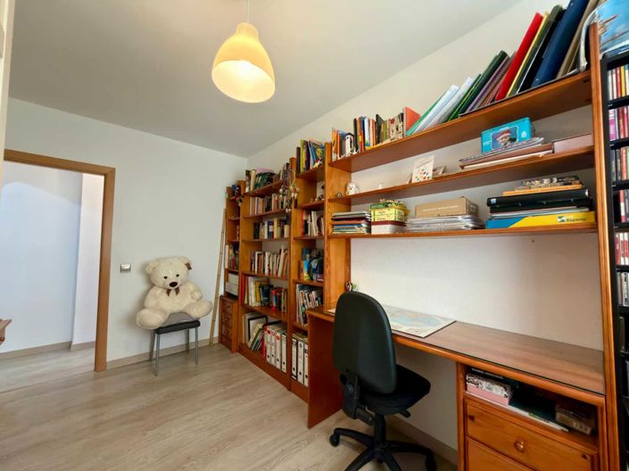 Image No.26-3 Bed Apartment for sale