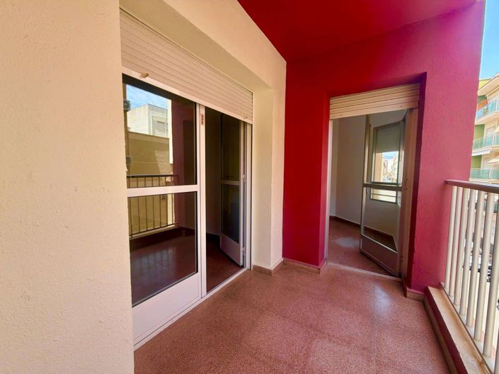Image No.24-4 Bed Apartment for sale