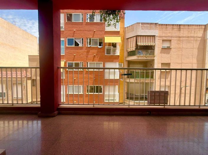 Image No.27-4 Bed Apartment for sale