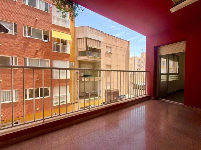 Image No.29-4 Bed Apartment for sale