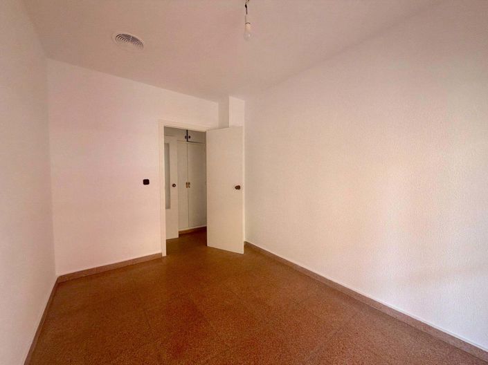 Image No.40-4 Bed Apartment for sale