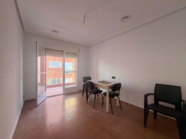 Image No.44-4 Bed Apartment for sale