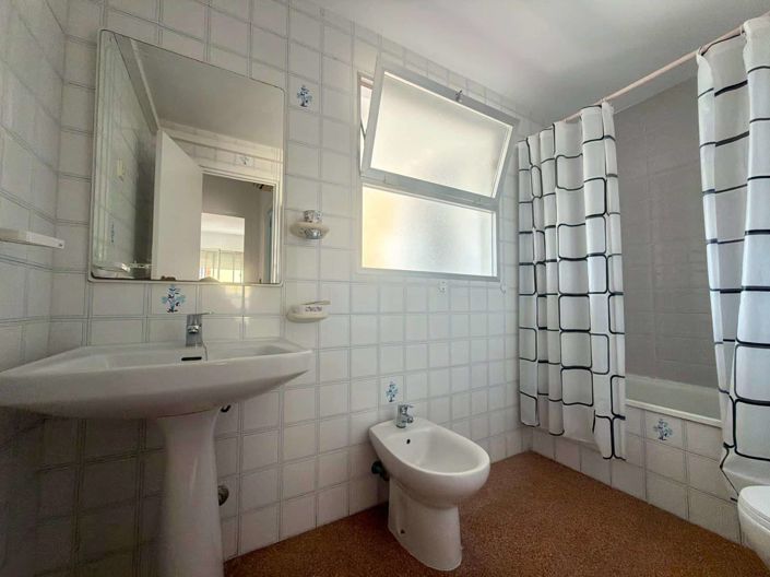 Image No.47-4 Bed Apartment for sale