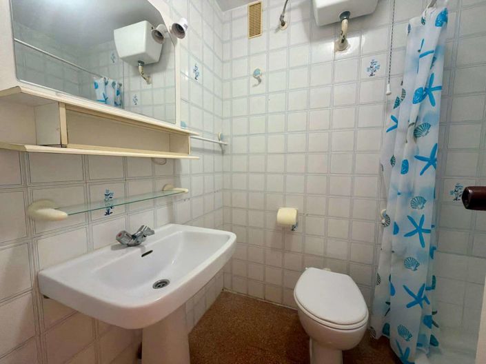 Image No.50-4 Bed Apartment for sale