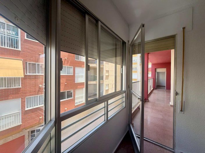 Image No.57-4 Bed Apartment for sale