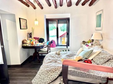 renovated-house-for-sale-in-valor-granada-41