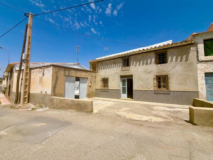 Image No.4-4 Bed Villa for sale