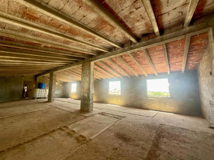 Image No.15-3 Bed Property for sale