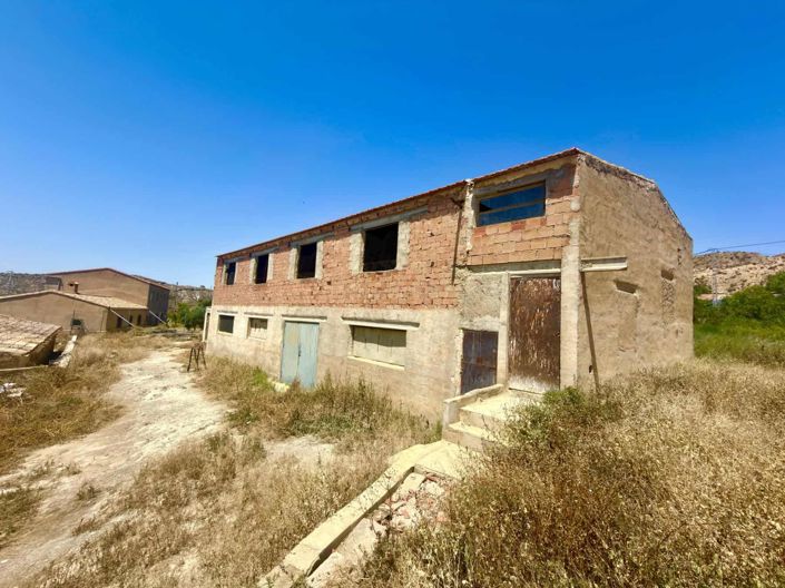 Image No.21-3 Bed Property for sale